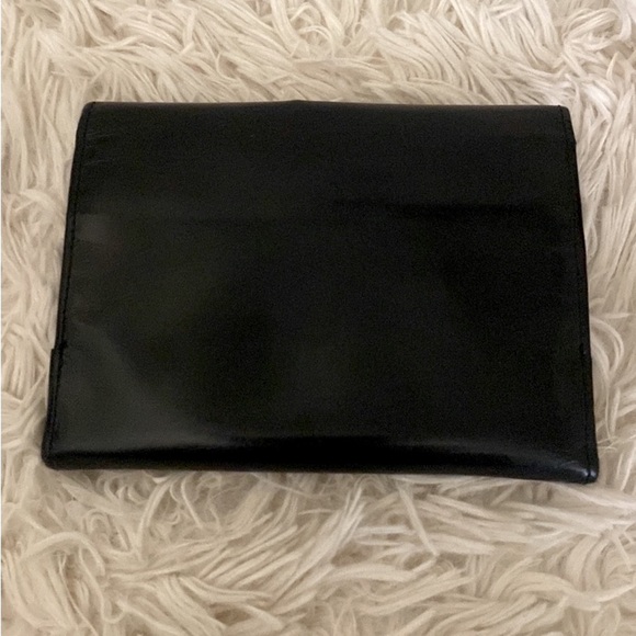 PRADA - AUTHENTIC PRADA Sm Leather Bifold Wallet From MILINO - Picture 4 of 16